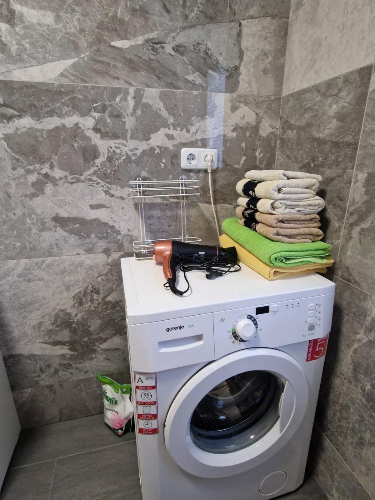 Apartma-Sobe Lejla ヴィパーヴァ エクステリア 写真